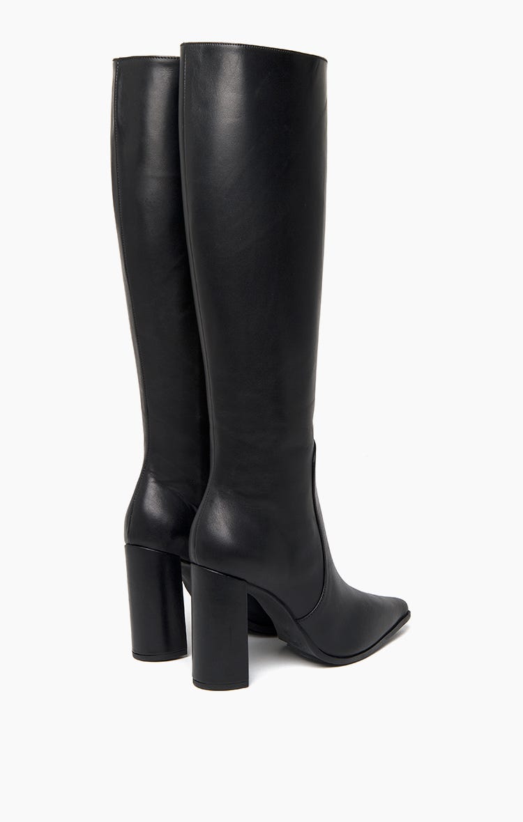 Bota Saylor