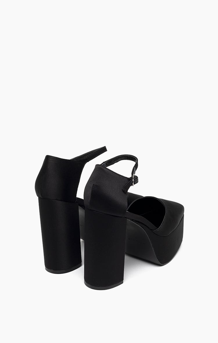 Stiletto Candle