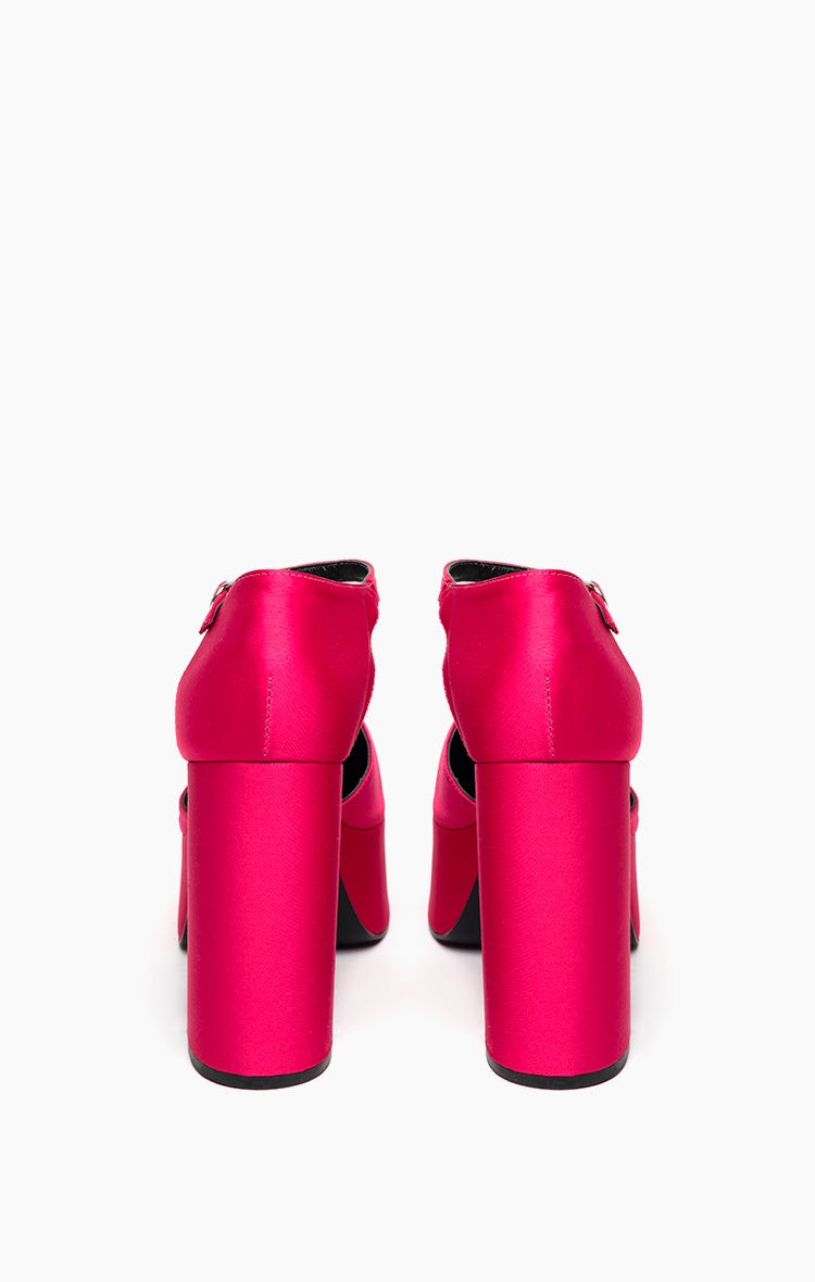 Stiletto Candle