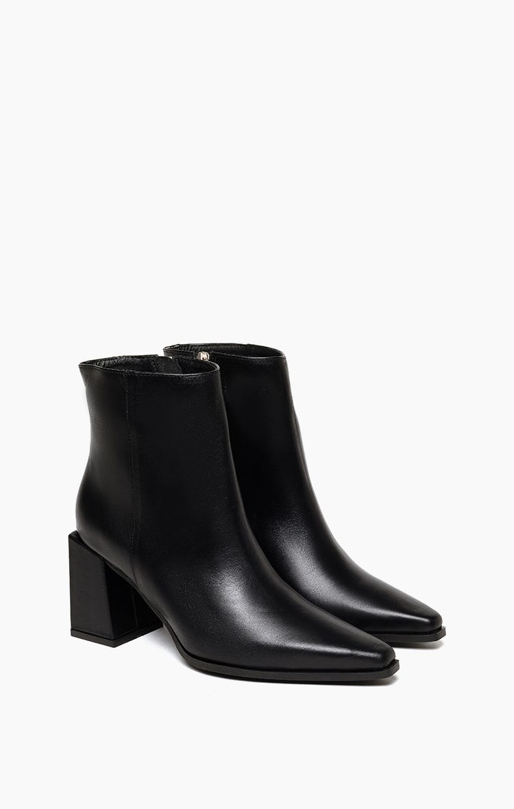 Bota Lucid