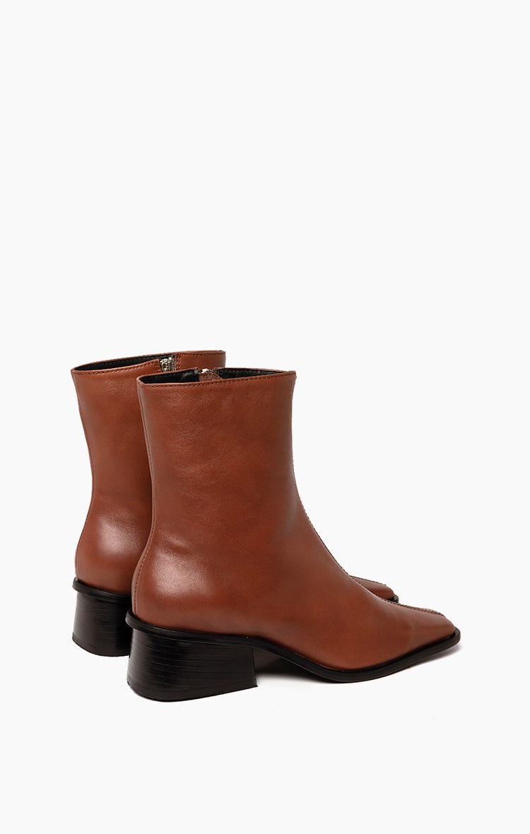 Bota Silverstone