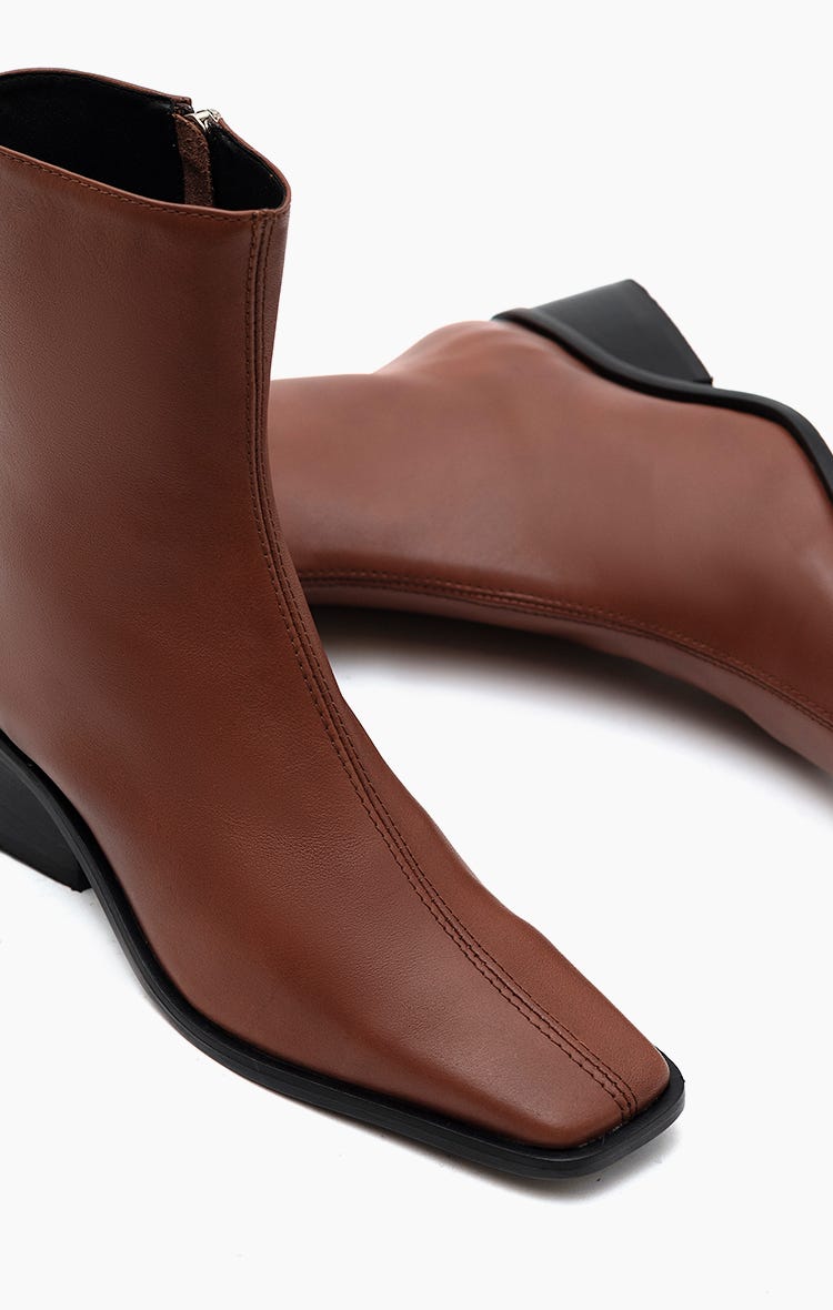 Bota Silverstone