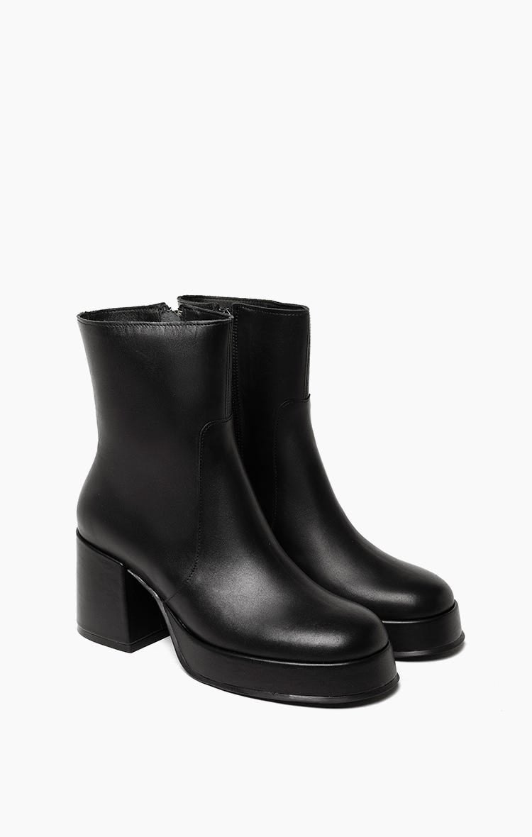 Bota Julie