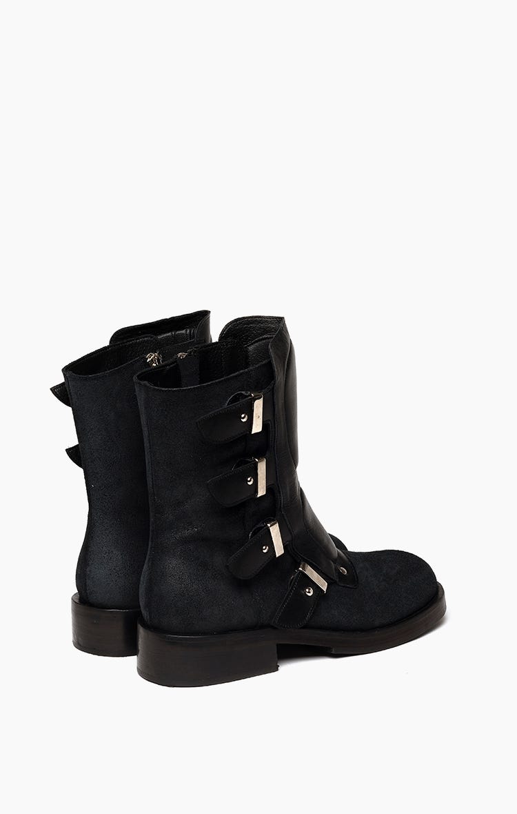 Bota Bomber