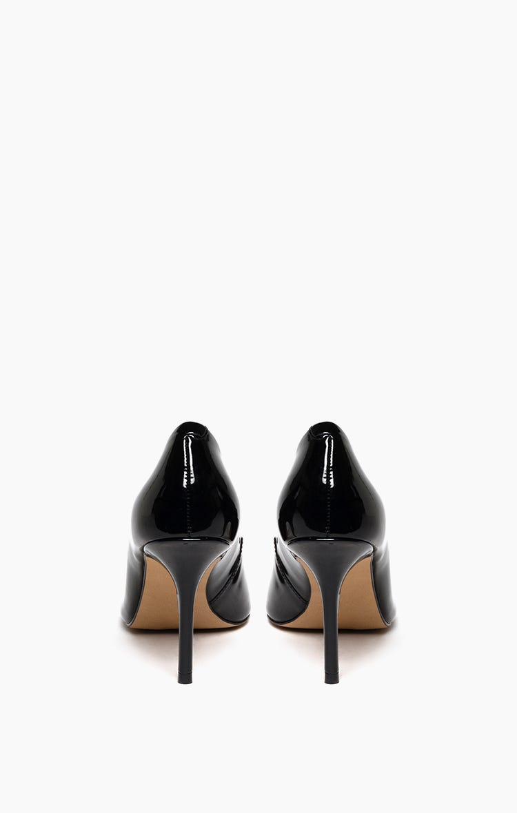 Stiletto Souci