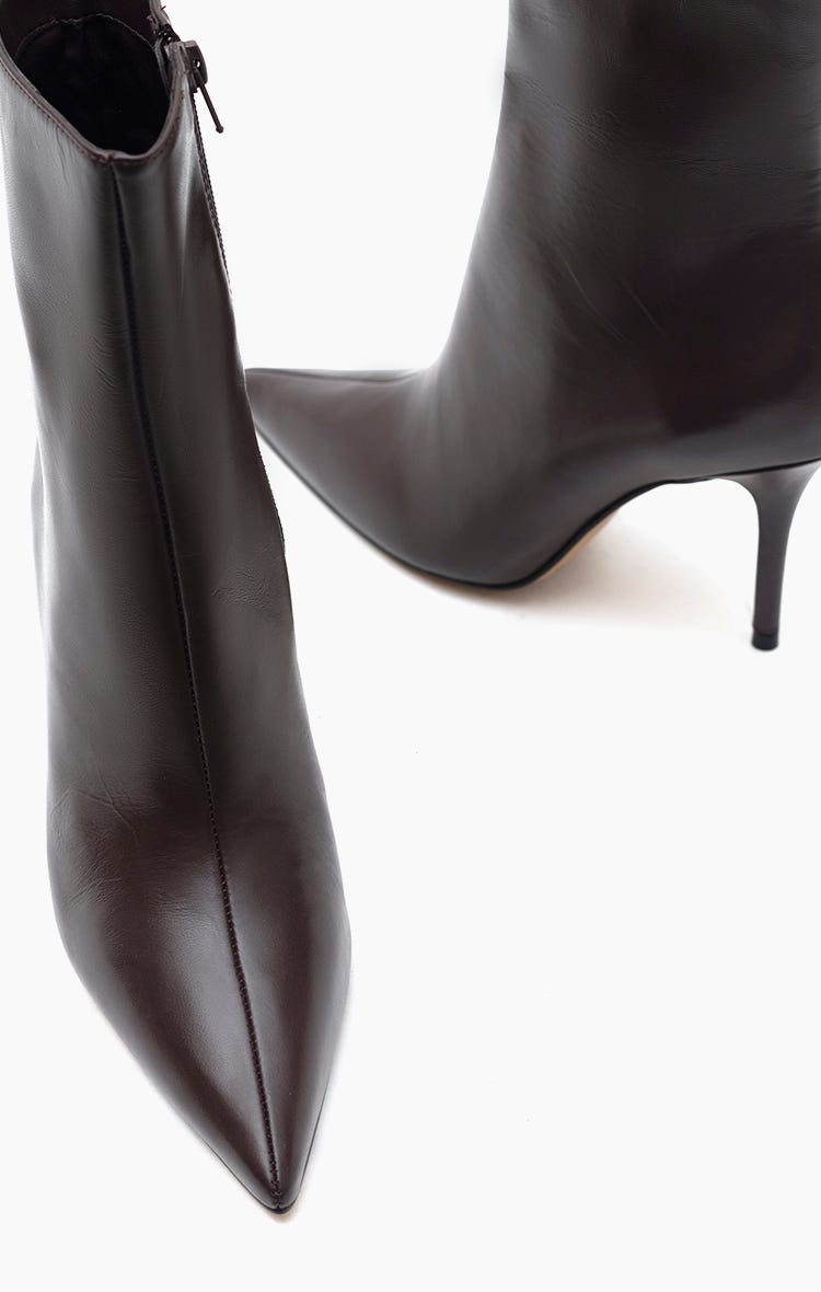 Bota Fausse