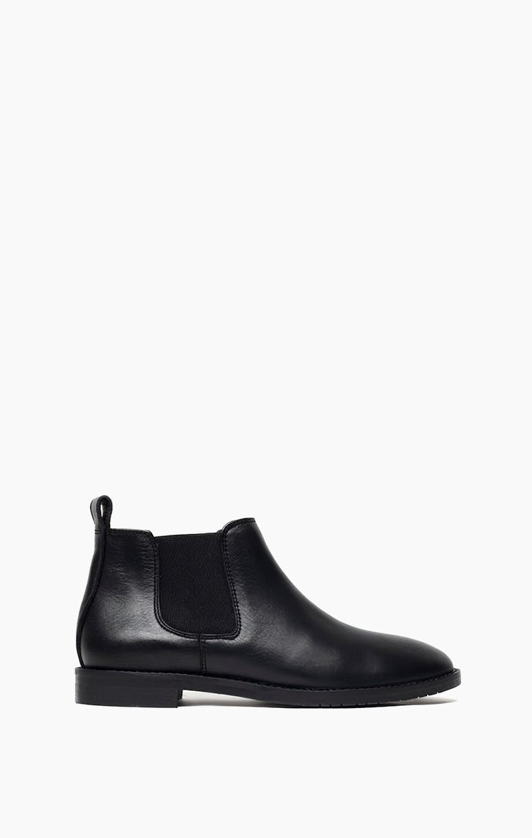 Bota Ravenscroft