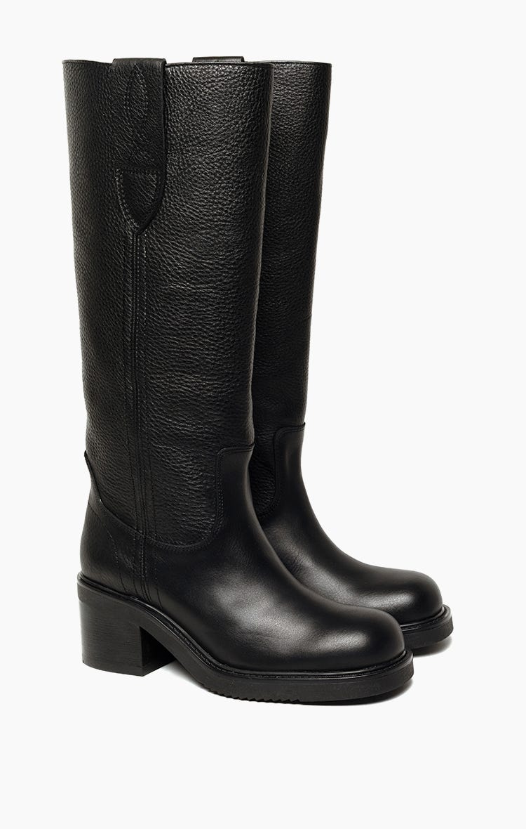 Bota Sorell