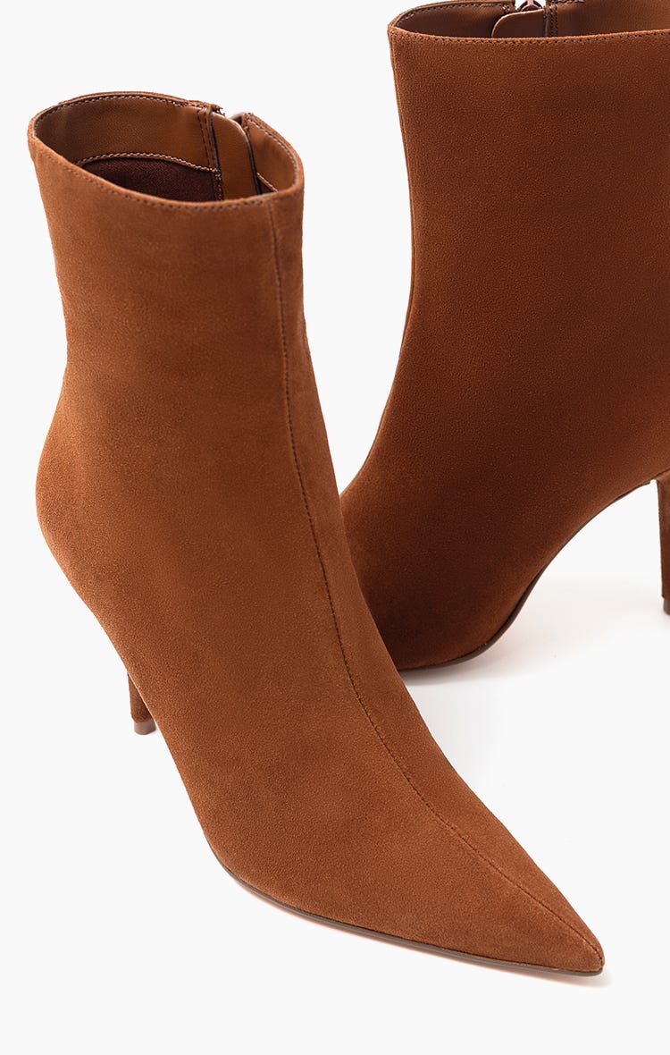 Bota Fausse