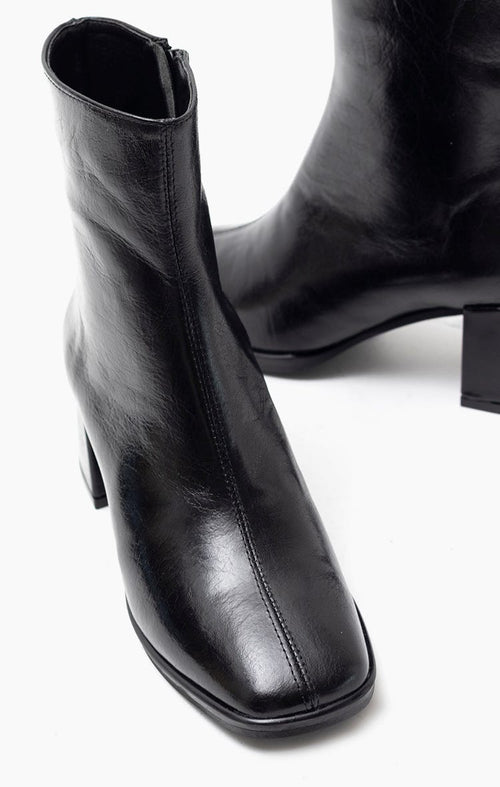 Bota Grosvennor