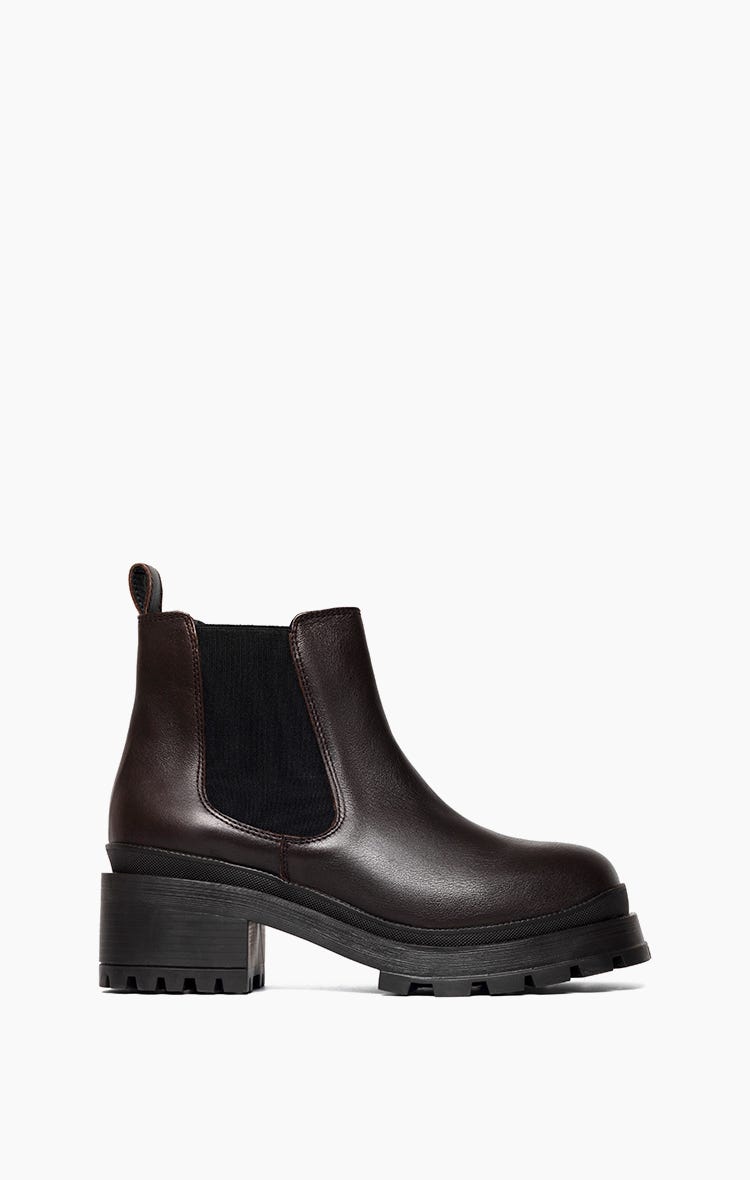 Bota Everett