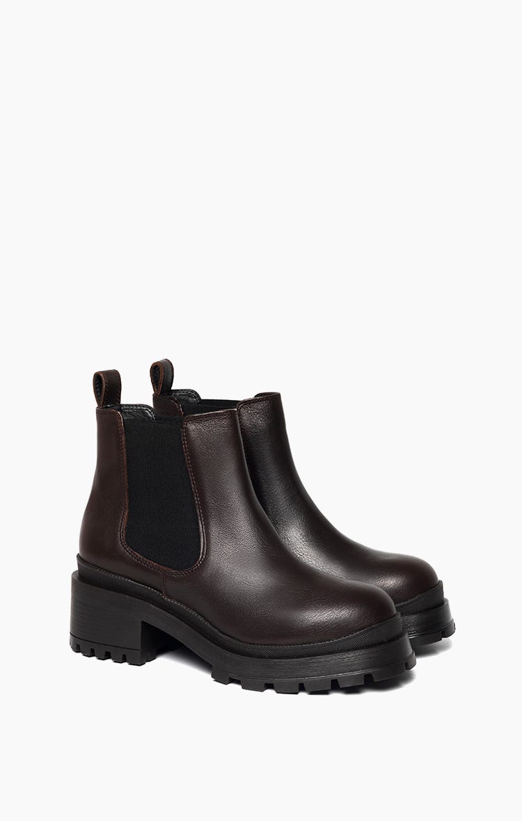 Bota Everett