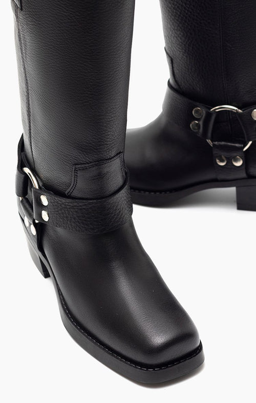 Bota Kingsley