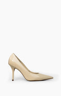 Stiletto Souci